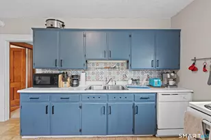 70 Lancaster Rd, West Hartford, CT 06119 - Photo 27