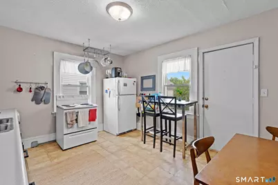 70 Lancaster Road, West Hartford, CT 06119 - Photo 25