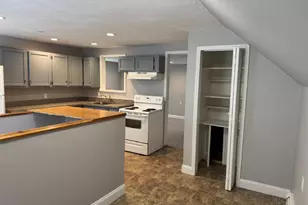 15 Rose St, Stamford, CT 06906 - Photo 3