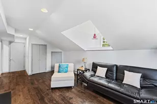 39 Kenilworth Dr W, Stamford, CT 06902 - Photo 33