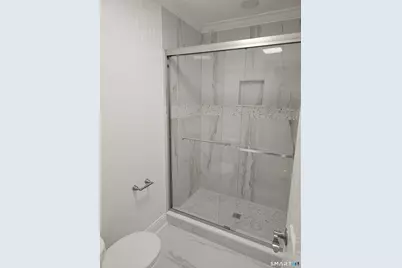 522 Iroquois Lane #B, Stratford, CT 06614 - Photo 3