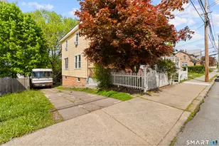 242 Crystal Ave, New London, CT 06320 - Photo 21