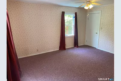 31 West Shore Drive, Enfield, CT 06082 - Photo 11