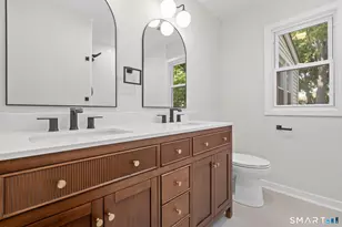 66 Northrop Rd, West Haven, CT 06516 - Photo 5