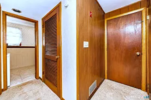 361 Calf Pen Ln, Milford, CT 06460 - Photo 33