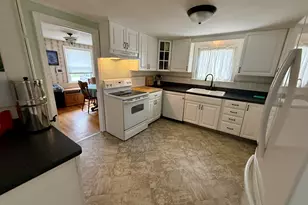 20 Flower St, Wethersfield, CT 06109 - Photo 13