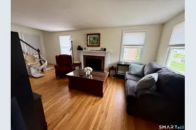20 Flower Street, Wethersfield, CT 06109 - Photo 9