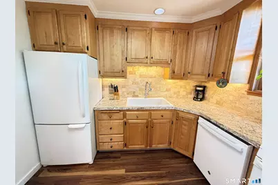 111 Hawthorne Avenue, Derby, CT 06418 - Photo 13