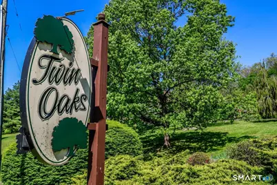 29 Twin Oaks #29, New Milford, CT 06776 - Photo 35