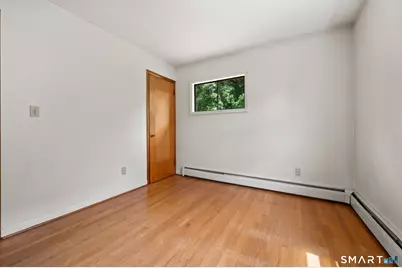 90 Monroe Street, East Hartford, CT 06118 - Photo 25