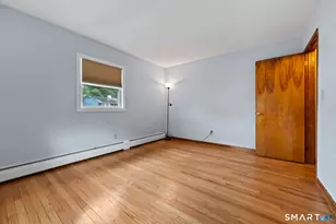90 Monroe St, East Hartford, CT 06118 - Photo 23