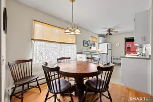 90 Monroe St, East Hartford, CT 06118 - Photo 11