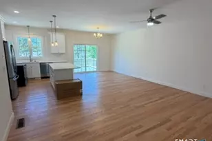 90 Applegate, Southington, CT 06489 - Photo 3