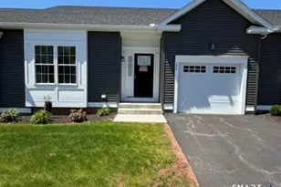 90 Applegate, Southington, CT 06489 - Photo 1