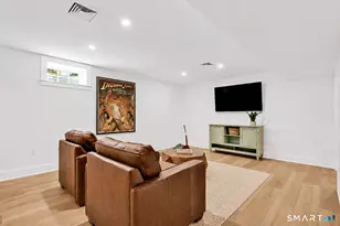 920 Old Post Rd, Fairfield, CT 06824 - Photo 27