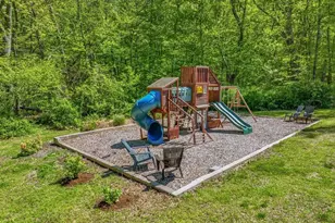 15 Fox Ridge Ln, Hebron, CT 06248 - Photo 9