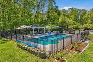 15 Fox Ridge Ln, Hebron, CT 06248 - Photo 5