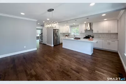 420 Greenwood Street, Bridgeport, CT 06606 - Photo 7