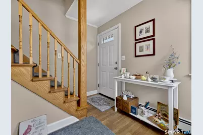 6 Joyce Court, East Lyme, CT 06357 - Photo 3