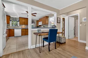 6 Joyce Ct, East Lyme, CT 06357 - Photo 9