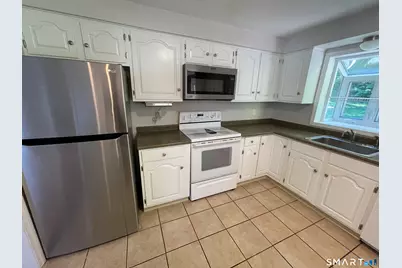 85 Brentwood Drive, Cheshire, CT 06410 - Photo 7