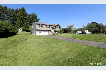 7 Jonathan Place, Bloomfield, CT 06002 - Photo 17