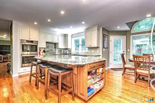 60 W Meadow Rd, Hamden, CT 06518 - Photo 7