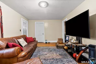 204 Bouley Avenue, Waterbury, CT 06705 - Photo 7