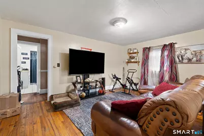 204 Bouley Avenue, Waterbury, CT 06705 - Photo 9