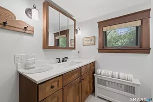 2 Quarry Rd, Simsbury, CT 06070 - Photo 27