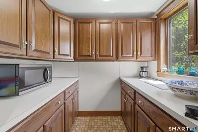2 Quarry Road, Simsbury, CT 06070 - Photo 17