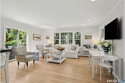 33 Walmsley Road, Darien, CT 06820 - Photo 15