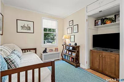 33 Walmsley Road, Darien, CT 06820 - Photo 9