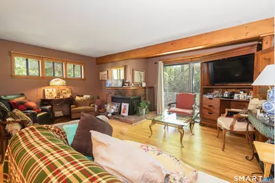 48 Woods Way, Woodbury, CT 06798 - Photo 5