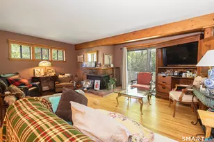 48 Woods Way, Woodbury, CT 06798 - Photo 5