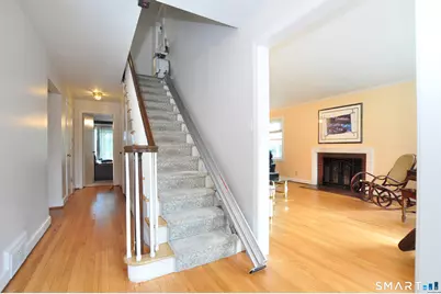 16 Miamis Road, West Hartford, CT 06117 - Photo 5