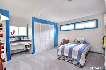16 Miamis Road, West Hartford, CT 06117 - Photo 27