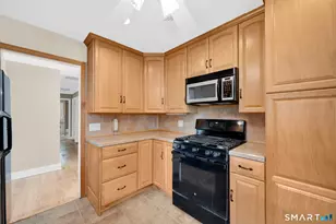 12 Unity Dr, Trumbull, CT 06611 - Photo 13