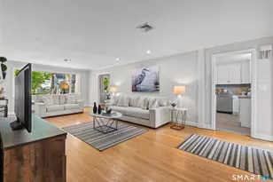 25 Miamis Rd, West Hartford, CT 06117 - Photo 7