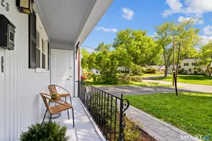 25 Miamis Rd, West Hartford, CT 06117 - Photo 33