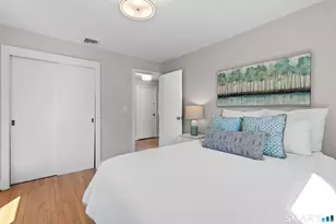 25 Miamis Rd, West Hartford, CT 06117 - Photo 23