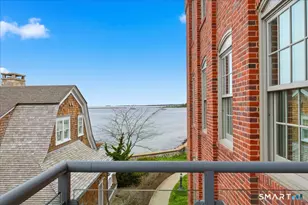 8 Stonington Commons, Stonington, CT 06378 - Photo 11