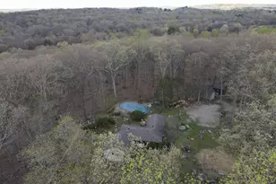 11 Judges Hollow Rd, Fairfield, CT 06824 - Photo 9