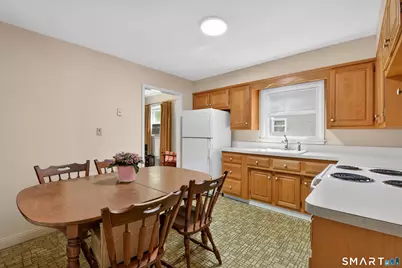 40 Easy Street, Milford, CT 06460 - Photo 9