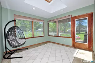 65 Seminole Cir, West Hartford, CT 06117 - Photo 17