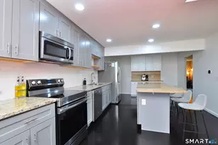 65 Seminole Cir, West Hartford, CT 06117 - Photo 13