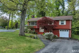 1 Holly Ln, Ledyard, CT 06335 - Photo 3
