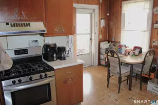 90 Franklin St, Meriden, CT 06450 - Photo 11