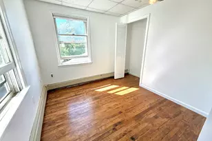 460 Stonybrook Rd, Stratford, CT 06614 - Photo 3