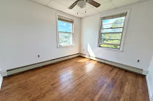 460 Stonybrook Rd, Stratford, CT 06614 - Photo 1